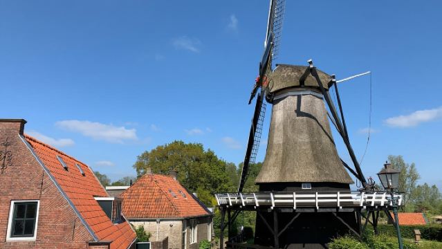 From Amsterdam: 4 Provinces Highlights Van Tour