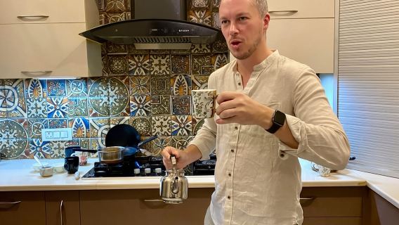 Chai Master Class - Savor Food in an Indian Family Home