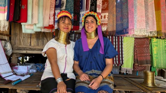 Chiang Mai: Elephant Sanctuary, Long Neck & Sticky Waterfall