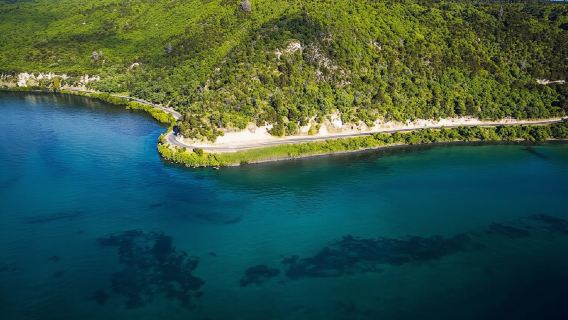 清澈藍泉水／地熱公園奇觀／陶波湖觀賞胡卡瀑布：奧克蘭拼團出發