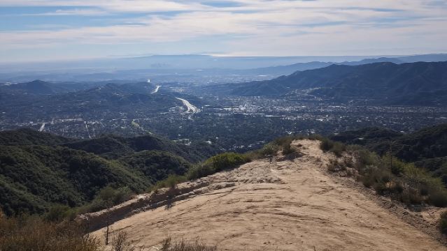 美國洛杉磯加州迪士尼樂園+格里菲斯天文台【中文專車包車出行】