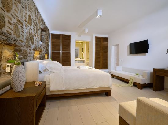 Saint John Hotel Villas & Spa - Tap to explore photos