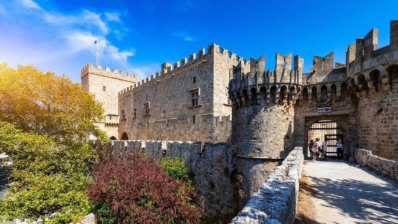 Lawatan Deluxe Rhodes Direka untuk Penumpang Pelayaran & Pelawat Udara