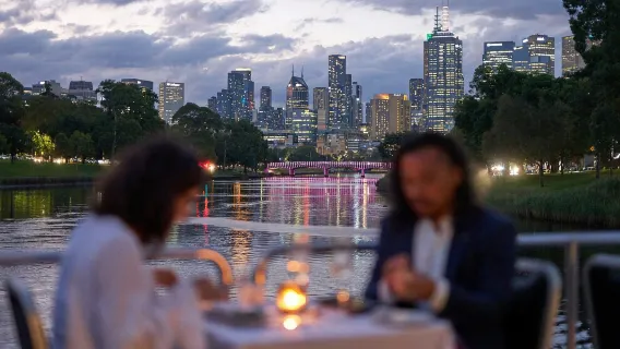 Du thuyền Spirit of Melbourne 3 giờ trên sông Yarra (bao gồm bữa tối + đồ uống) tại Melbourne