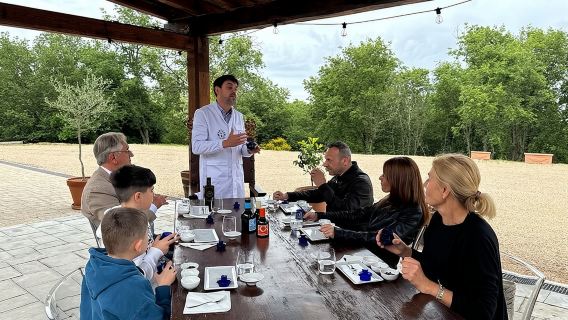 Olive Oil Tours and Tasting at Frantoio di Montalcino