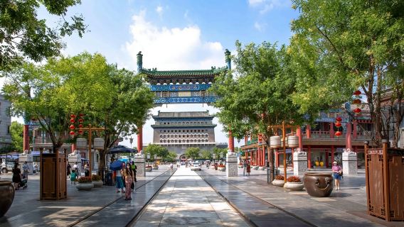 однодневный тур по улице Цяньмэнь, театру «Лиюань» и арт-кварталу 798