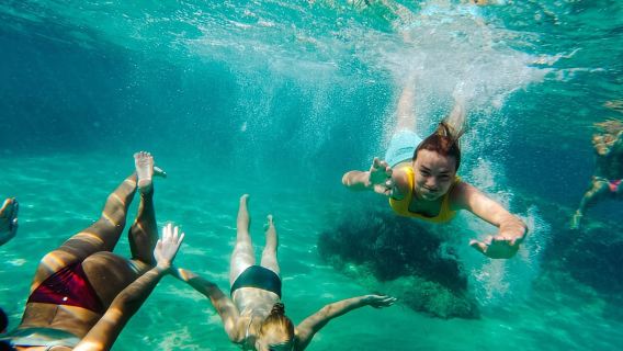 Athen: Strandtag auf den Lichadonisia-Inseln mit kurzer Bootsfahrt