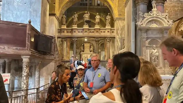 Venice: St. Mark's Basilica & Doge's Palace Tour with Ticket