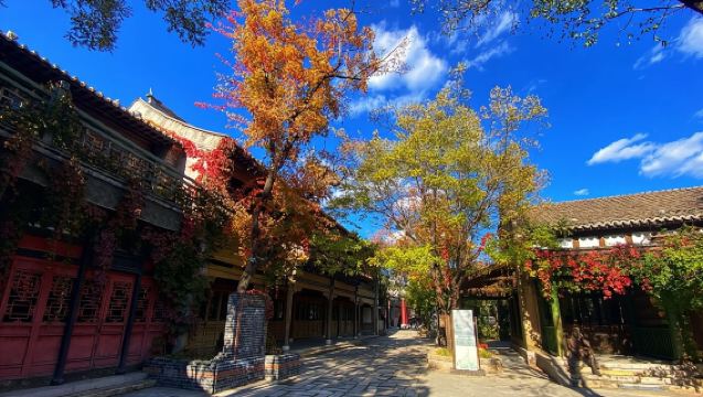 1-day tour to BEIJING W TOWN - Optional special lunch & Optional nightlife at the Great Wall & Light show