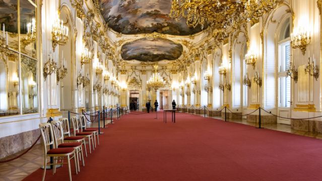 歐洲奧地利捷克日遊專屬行程（4.23-5.19）