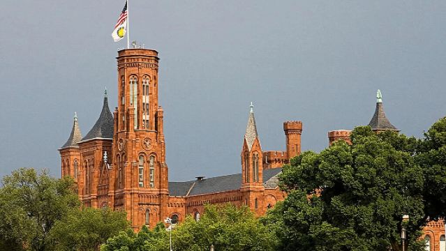 史密森博物館群+美國國家航空航天博物館一日遊（中文導遊+包車）