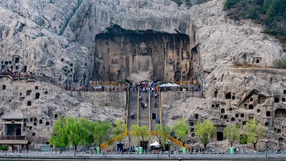 嵩山少林寺+龍門石窟一日遊【好評9千+|獲Trip.com服務標竿獎】