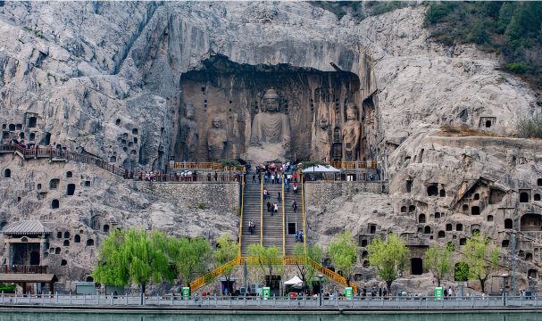 嵩山少林寺+龍門石窟一日遊【好評9千+|獲Trip.com服務標竿獎】