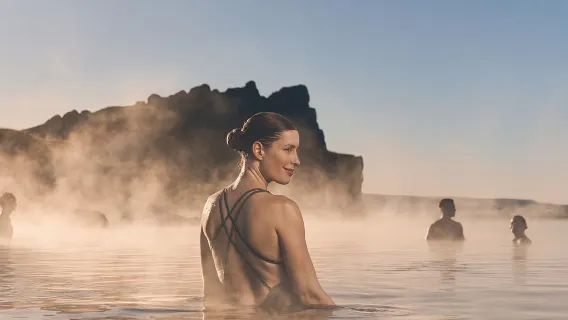 스카이 라군 [스카이 라군 입장권 또는 레이캬비크 왕복 교통편(선택 사항)]