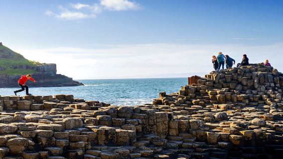 Dublin ke Belfast Black Cab, Istana Dunluce dan Giant's Causeway