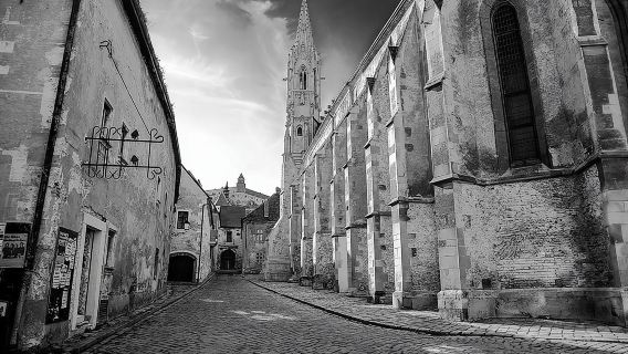 Bratislava 2 hours walking tour with beer tasting