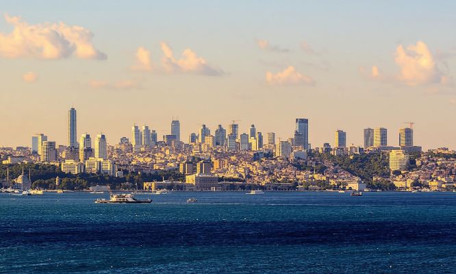 Istanbul and Bosphorus cruise on private boat - half day morning tour