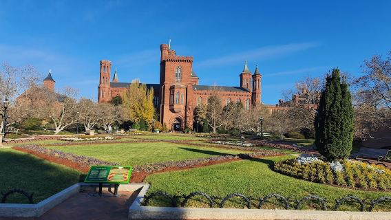 美國華盛頓林肯紀念堂+紀念碑+史密森博物館+國會山莊一日遊