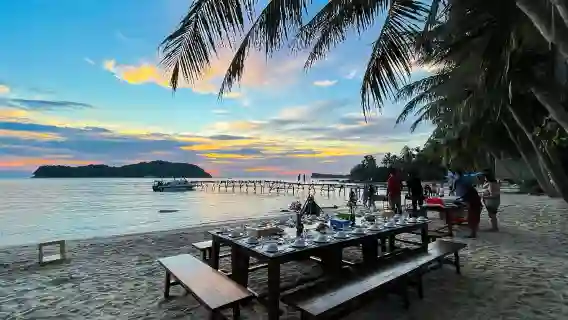 ทัวร์ดำน้ำตื้นเกาะฟูก๊วกเวียดนาม สปีดโบ๊ต ทริปครึ่งวัน 2 เกาะ (ชมพระอาทิตย์ตกดิน + อาหารค่ำแบบบาร์บีคิว)