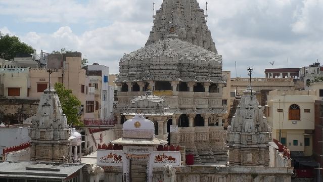 Private Udaipur Sightseeing Tour with Guide