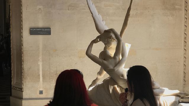 Louvre Museum Masterpieces Guided Tour