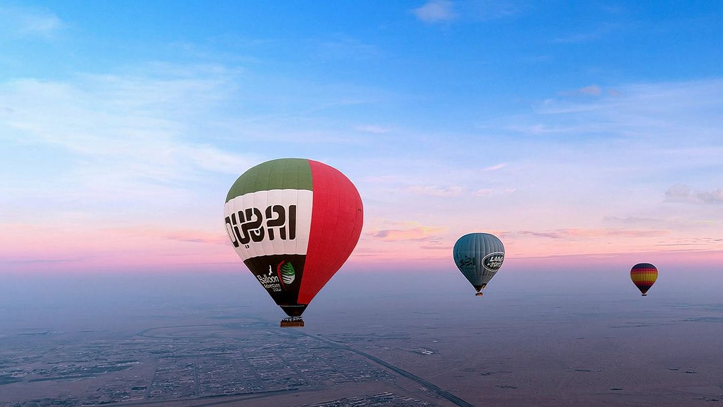 Desert Hot Air Ballooning in Dubai