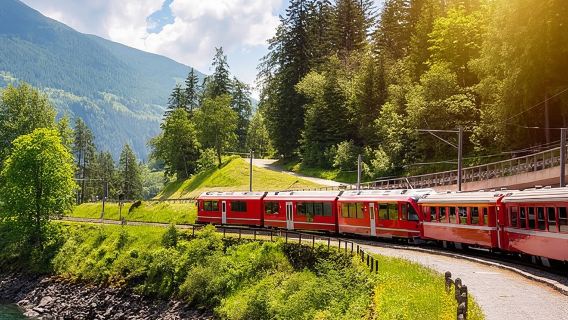 St Moritz & Swiss Alps Day Trip with Bernina Red Train from Milan