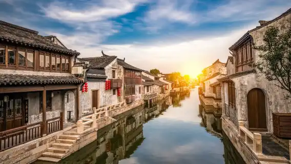 浙江烏鎮東柵+西柵夜遊純玩跟團1日遊【全景烏鎮，隨心暢遊】