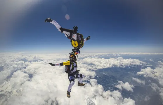 中國湖北荊州跳傘國內跳傘外教雙人3000米高空跳傘 【3000米高空自由落體+專業高清攝像+影片剪輯】