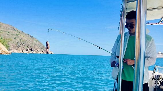 廣東汕頭南澳島青澳灣散拼出海海釣【專業快艇接駁出海+老漁民帶隊體驗海釣】