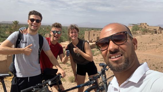 Tour privato di mezza giornata in mountain bike alla scoperta della Palmeraie Skoura