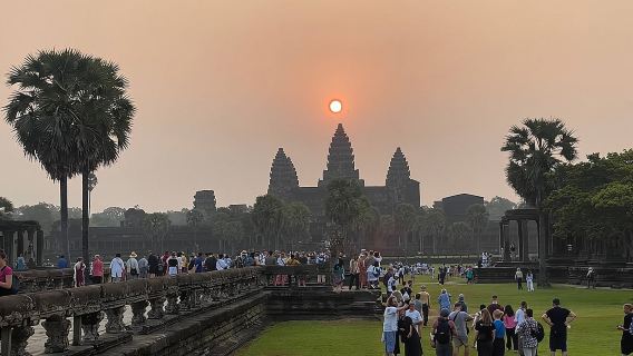 Angkor Wat Sonnenaufgangstour & Erkundung des Archäologischen Parks