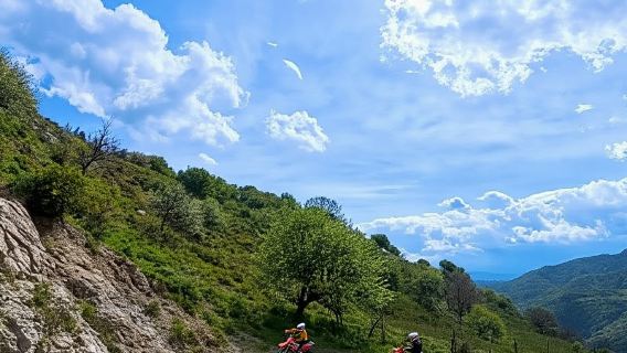 Tur Enduro Sisilia|Untuk Semua Tingkat