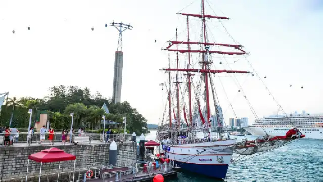 Singapore: Albatross Speedboat Adventures Ticket