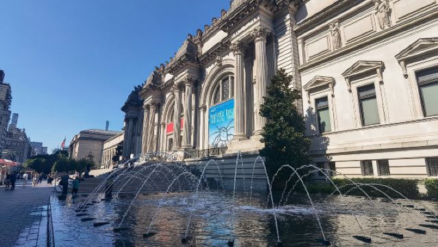 New York The Metropolitan Museum of Art - American Museum of Natural History - Chinese Private Car - Comfortable & Clean