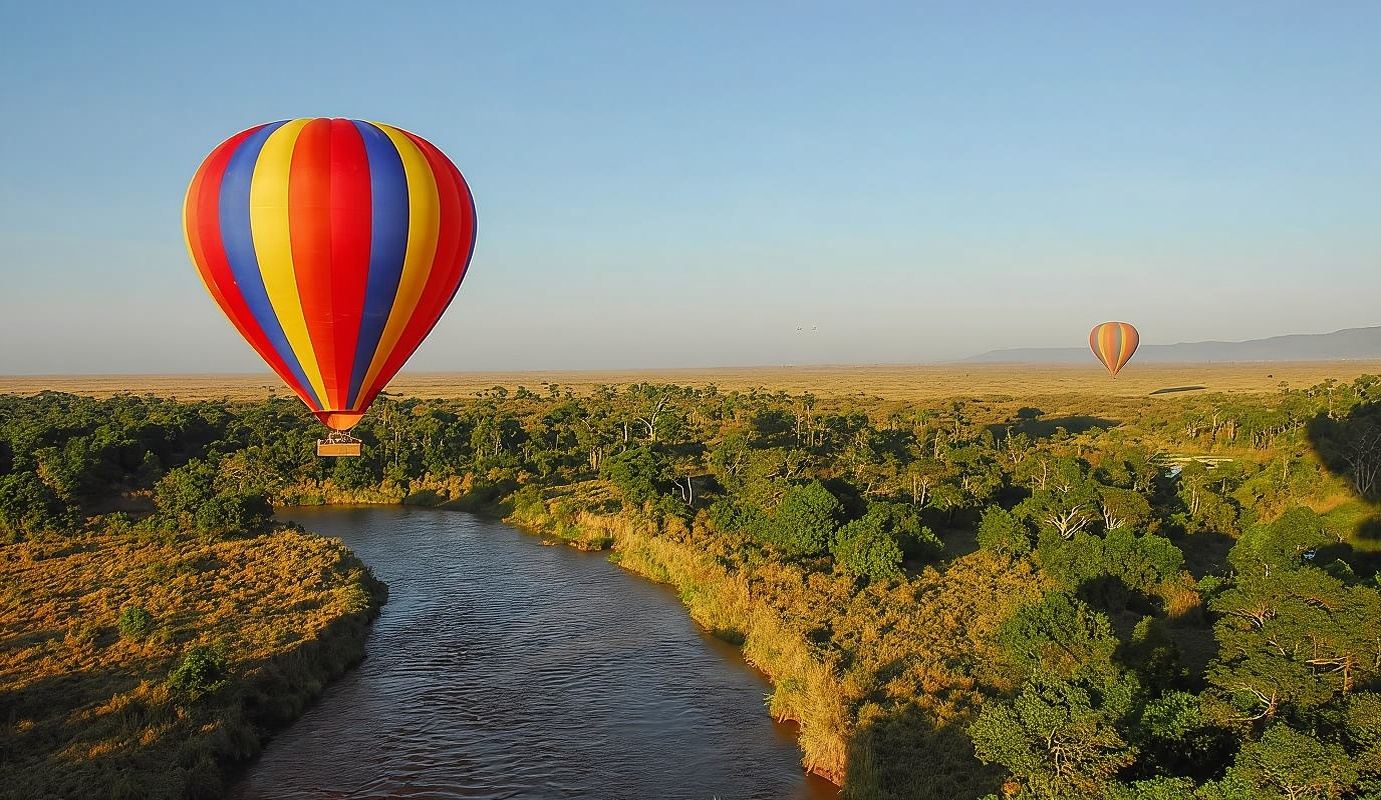 Maasai Mara: Hot Air Balloon Safari with Breakfast
