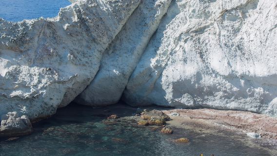 투명 카약으로 즐기는 3시간 가이드 투어