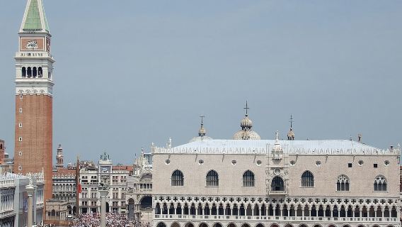 Explore the Venetian Sights - Walking Tour