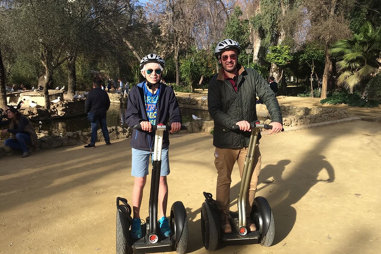 Small-Group Tour: Seville City Center and Plaza España via Segway