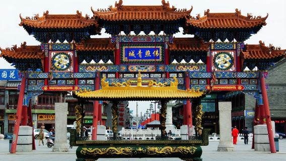 內蒙古呼和浩特：公主府~大召寺~響沙灣 包車/導遊/翻譯Q