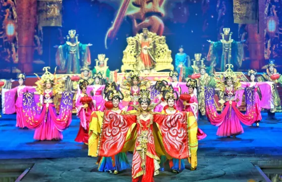 九寨千古情+藏餐晚宴篝火晚會+黃龍九寨站接駁車