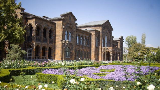 Excursión de un día al Patrimonio Mundial en Armenia: Monasterio de Khor Virap, Echmiadzin y Templo de Zvartnots
