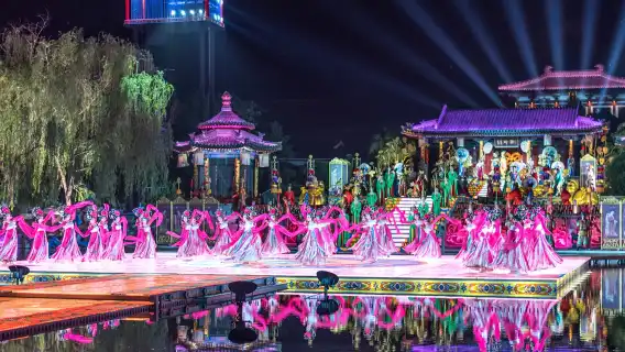 秦始皇陵博物院(兵馬俑)+《長恨歌》大型演出|半日遊