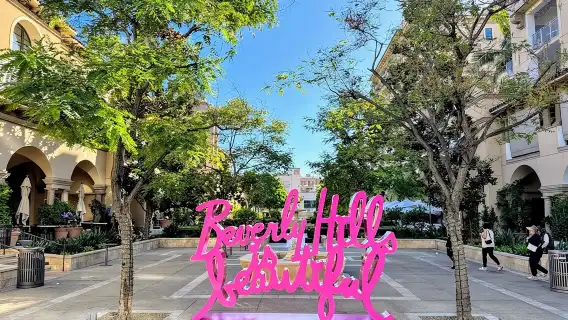 Los Angeles Sites and Celebrity Homes Private Flexible Day Tour