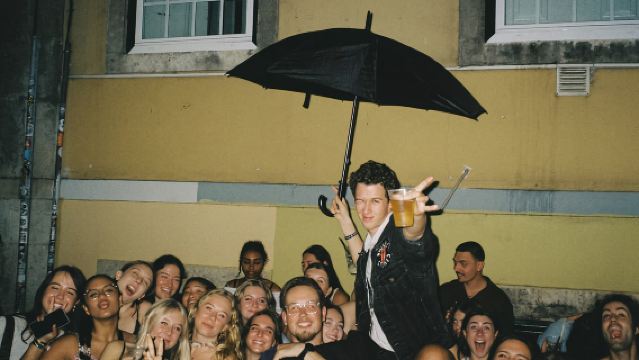 Lisbon Pub Crawl with Free Drinks