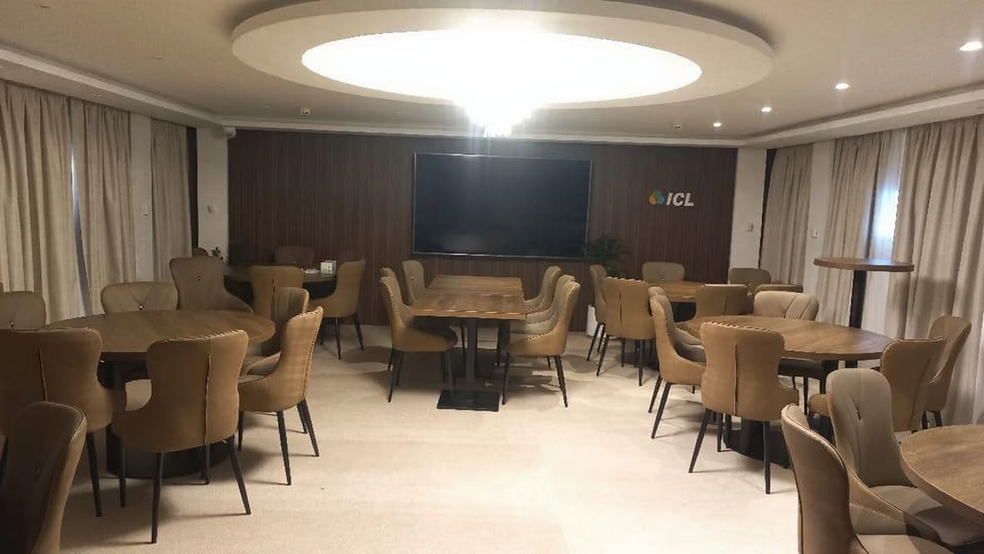 Dubai: Al Seef, la più grande crociera con cena in dhow e spettacolo dal vivo