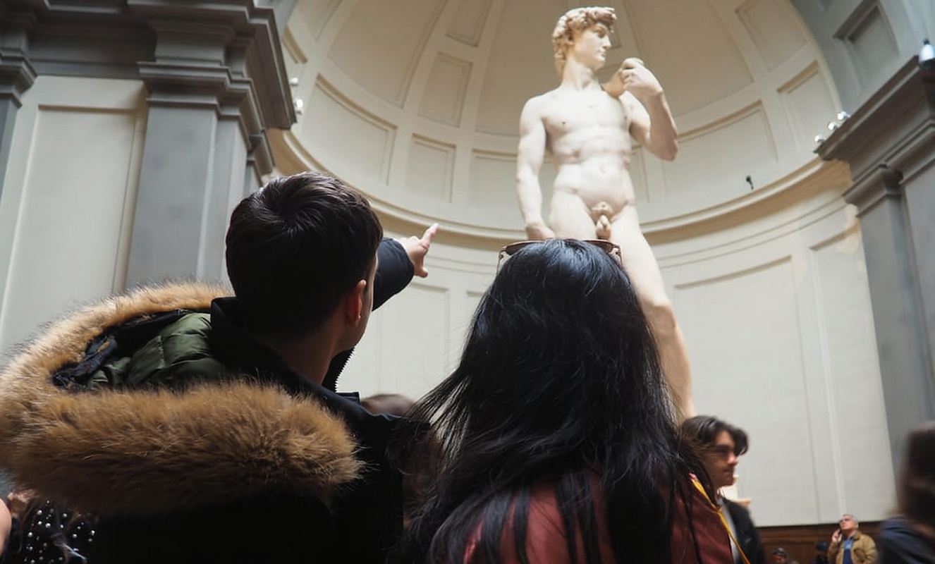 フィレンツェ：アカデミア美術館チケット＆ホスト付き音声ガイドツアー