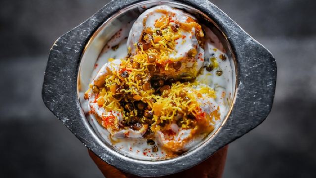 Bombay Express Mumbai Food Tour with 15+ Tastings