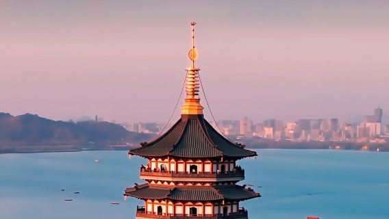 雷峰塔+西湖+西湖遊船+蘇堤半日遊/人員導覽/門船票一價全含