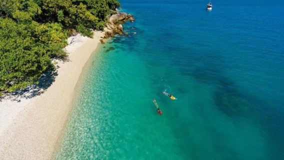 Fitzroy Island Adventures Full Day Trip plus Snorkelling & Glass Bottom Boat Tour